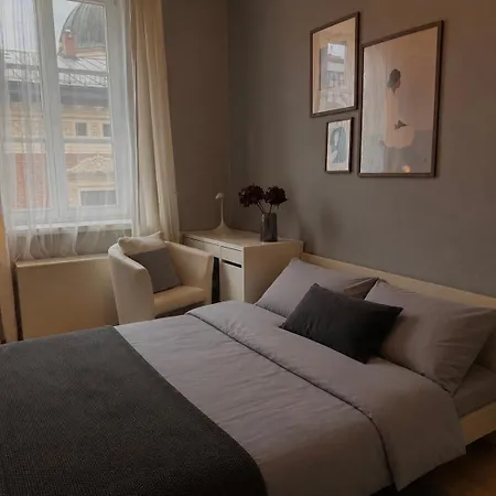 Old Town 2br In The Heart Of The Main Square