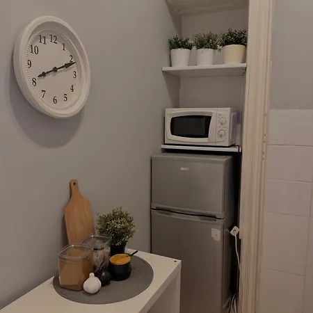 Apartman Old Town 2br In The Heart Of The Main Square *